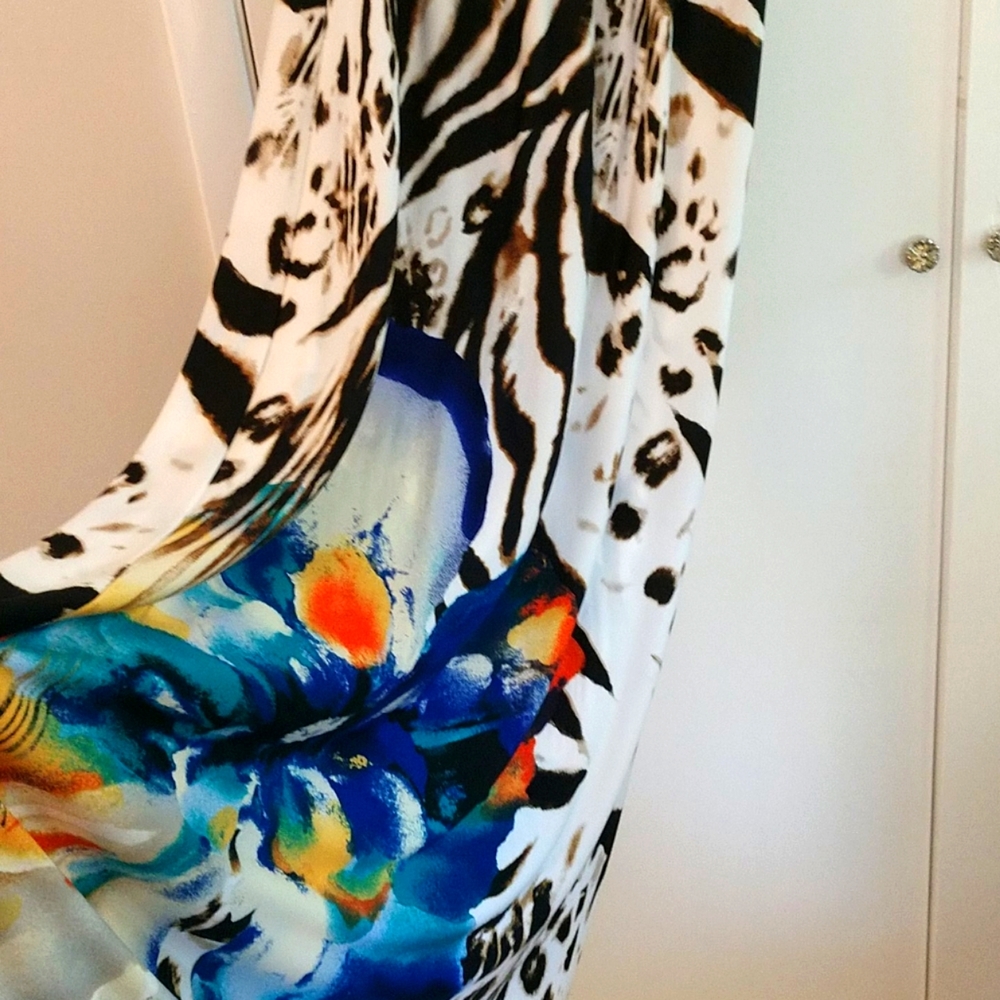 Bisou Bisou Black and Blue Maxi Dress